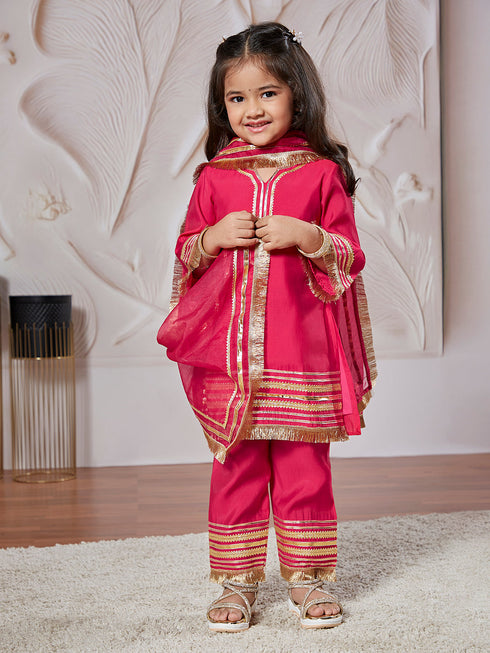 Girl's' Kurta Set With Dupatta